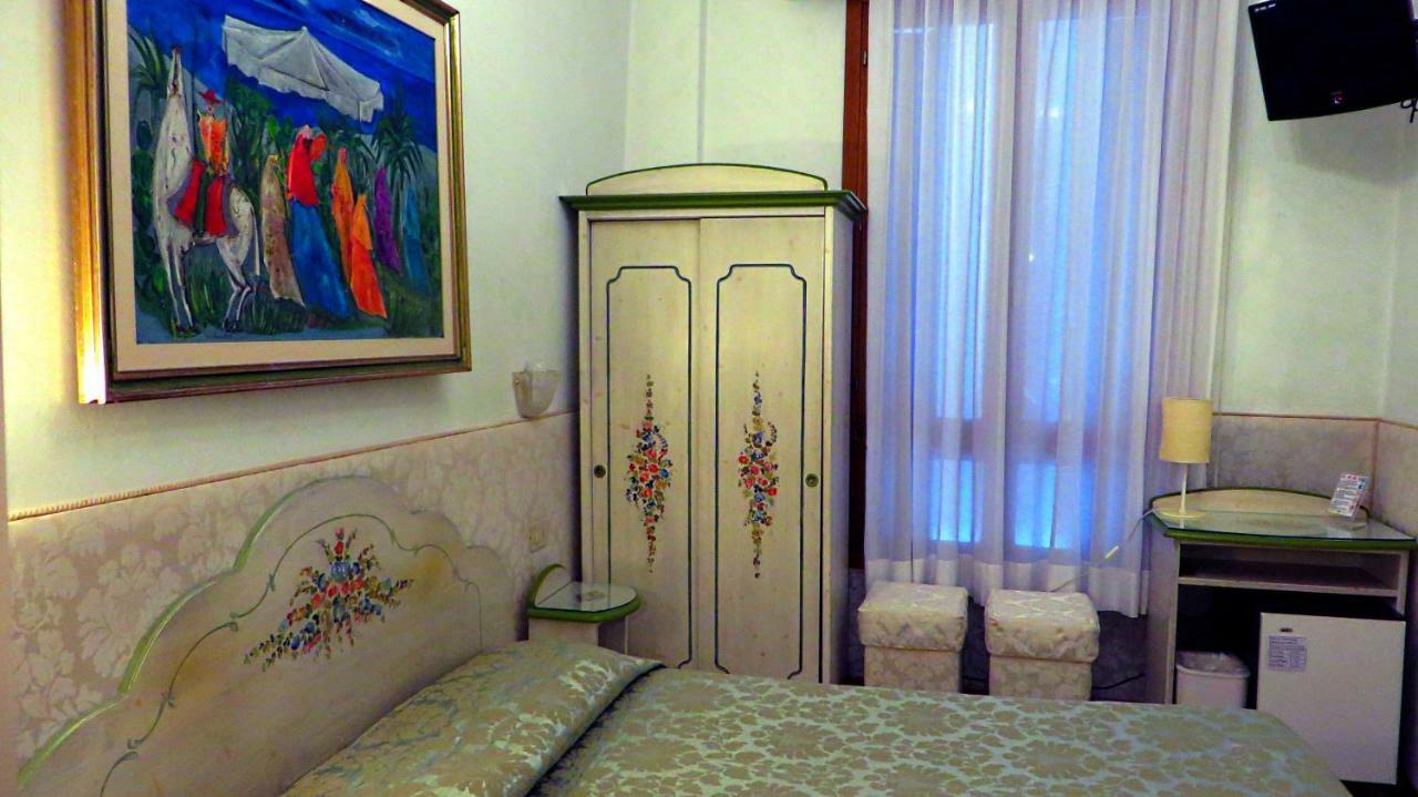 Hotel San Salvador Basic & Local 2 Stars Hotel Benátky Exteriér fotografie